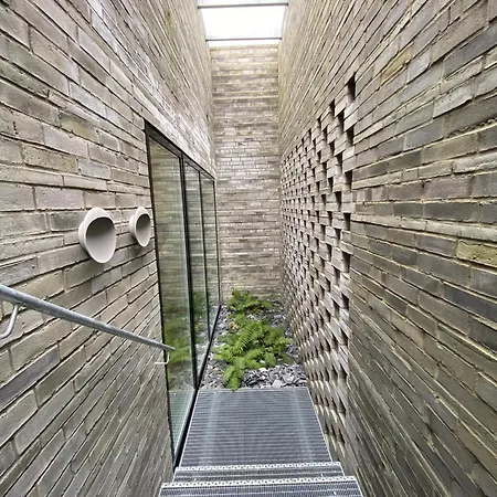 Jap Luxus Retreat 2 *